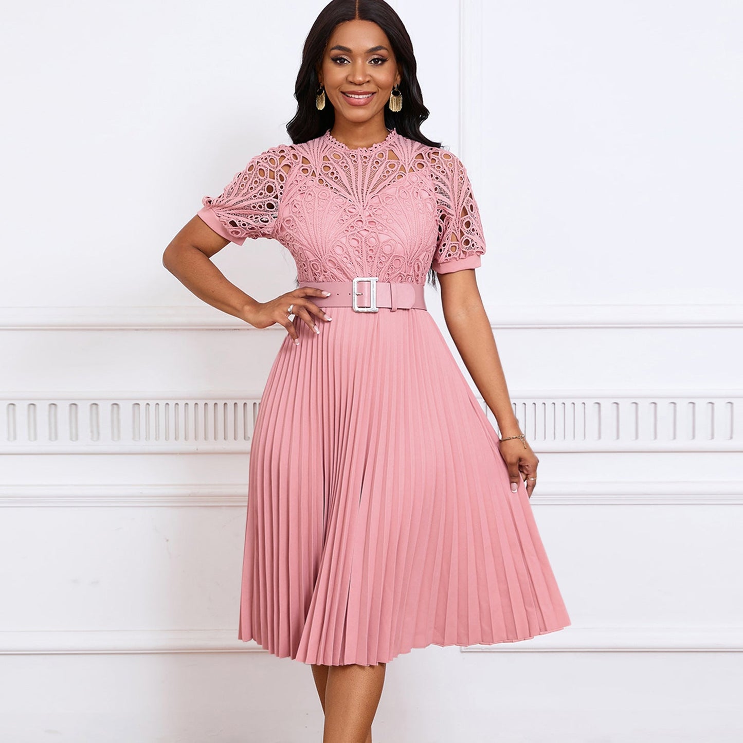 Women's Short-sleeved Lace Stitching Pleated Dress - CHRISTDEST GLOBAL SERVICE