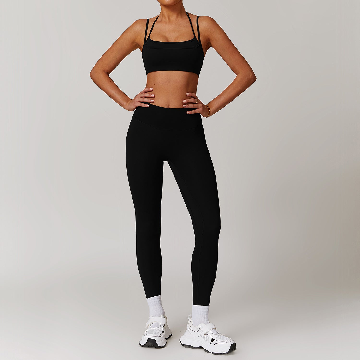 Quick drying yoga set, outdoor training suit, running and fitness suit set