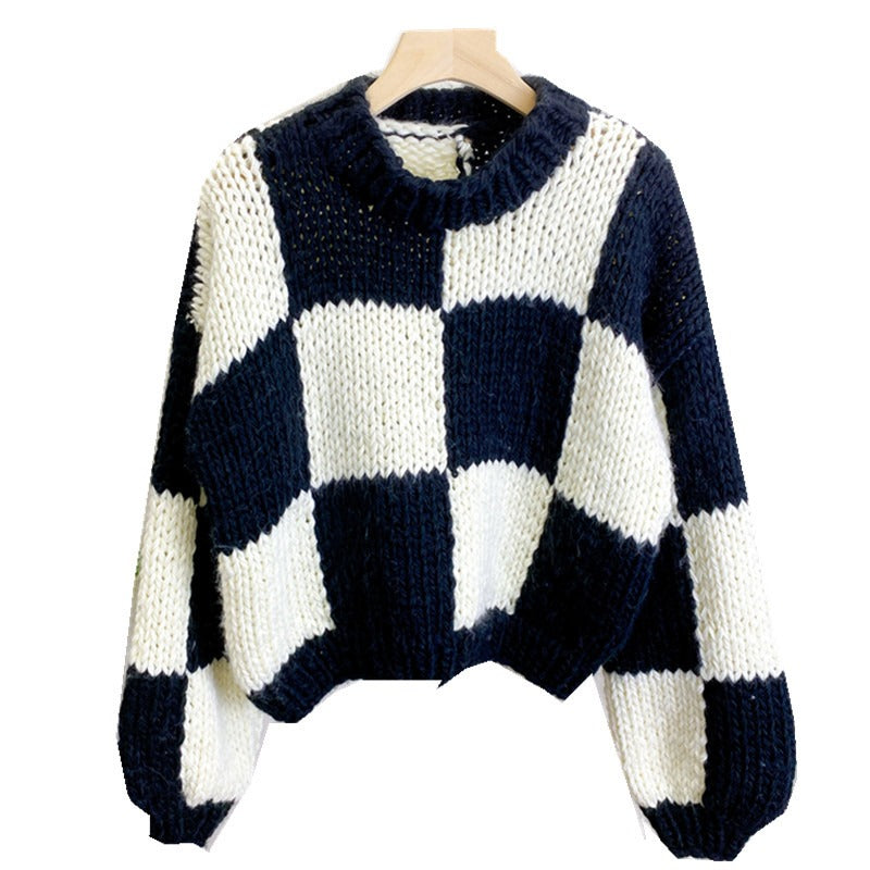 Fashionable contrasting plaid splicing thick needle sweater with stylish hand woven thick top for women