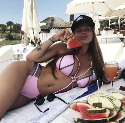 Bruinende bikini