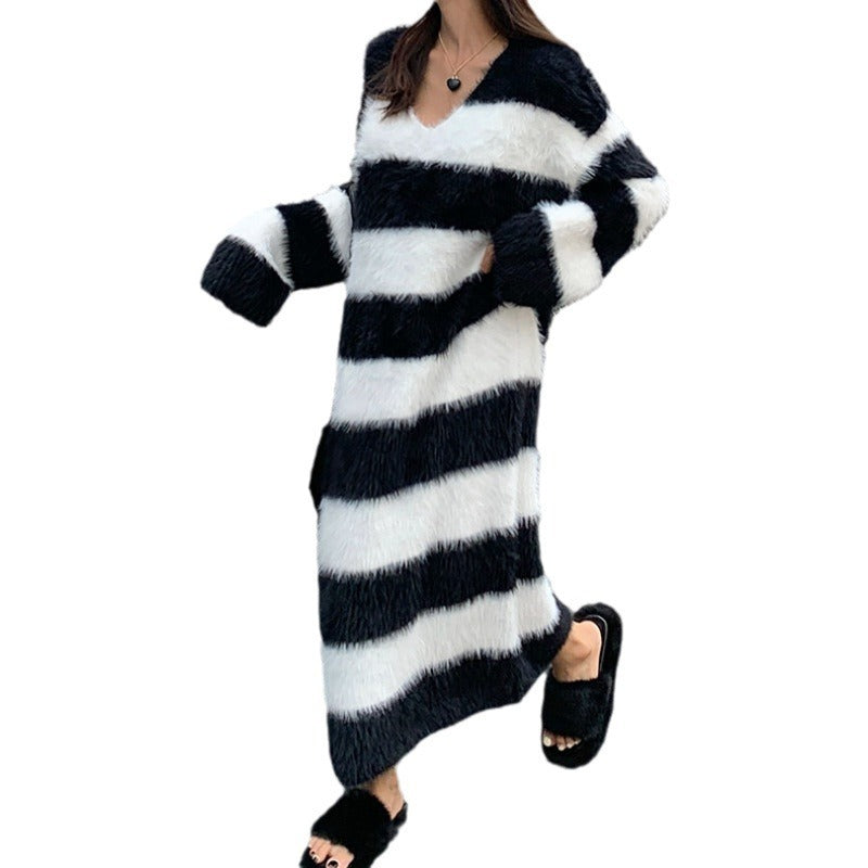 New autumn and winter products for women: loose, thick, lazy style, long style, over the knee, slimming, knitted woolen dress