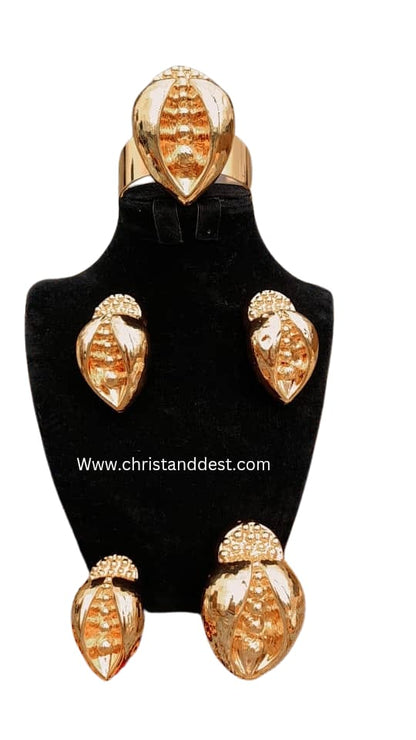 African Women Jewelry - CHRISTDEST GLOBAL SERVICE