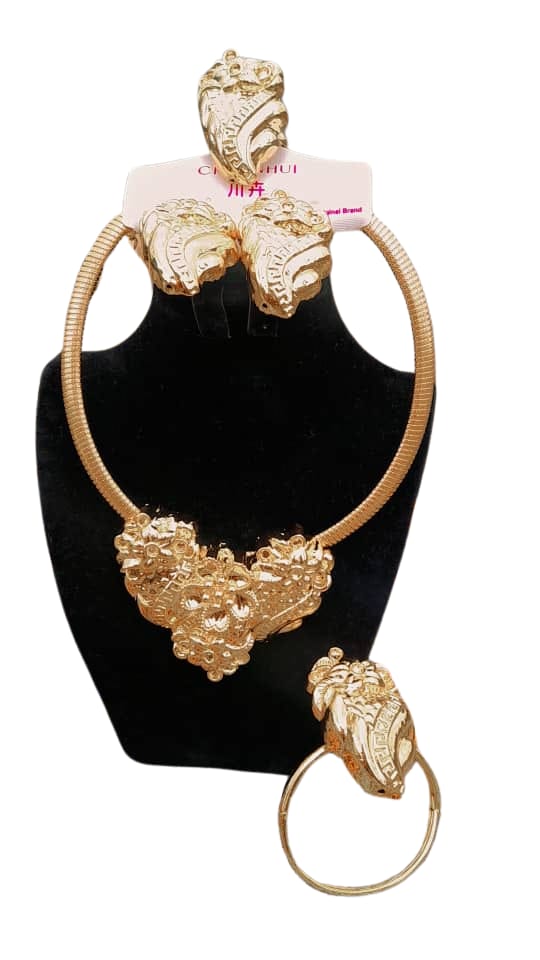 African Women Jewelry Set - CHRISTDEST GLOBAL SERVICE