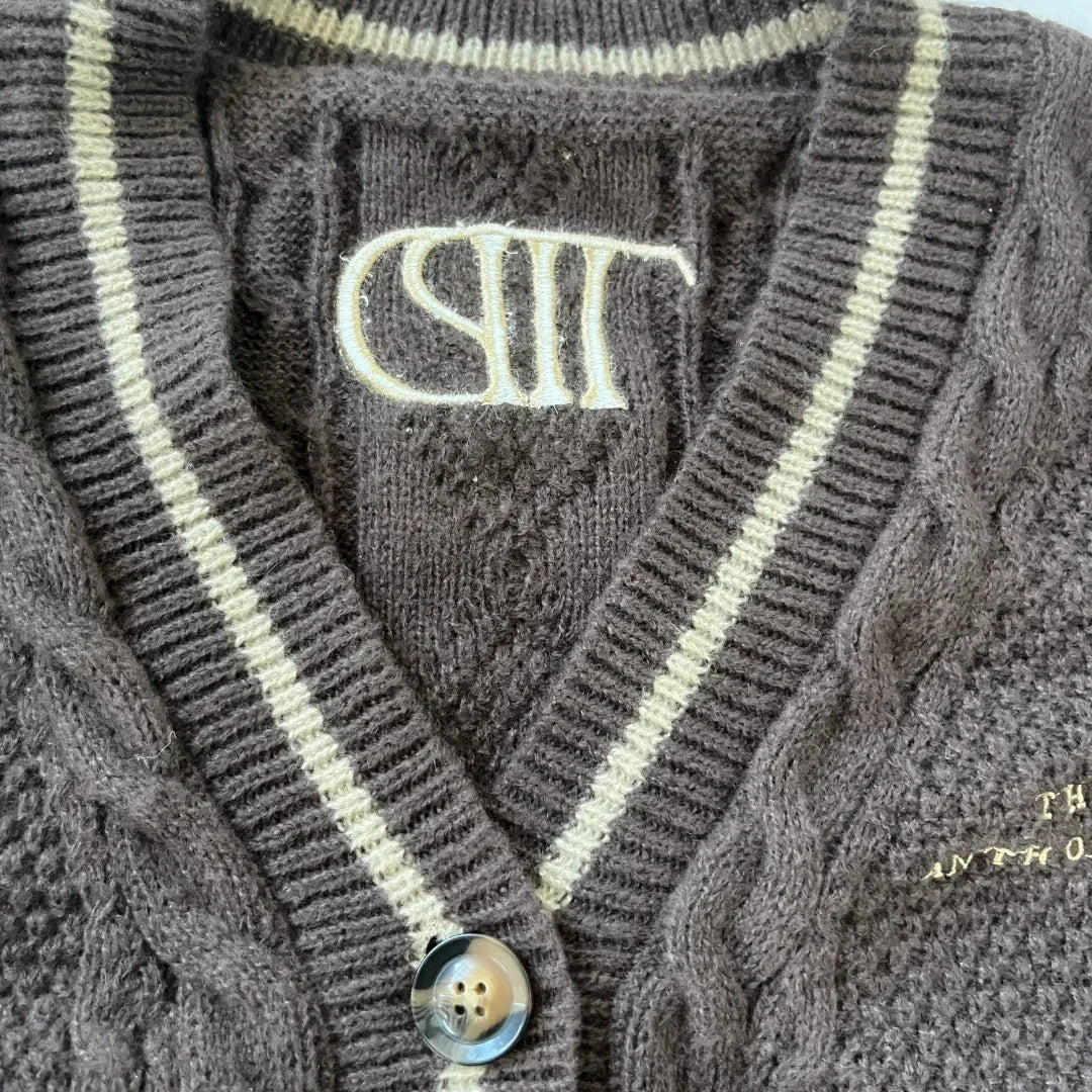 Back To School Warm Star Embroidered Loose Fit Women's Clothing Autumn Fashion Dark Brown Knitted Cardigan Women Sweater Y2k - CHRISTDEST GLOBAL SERVICE