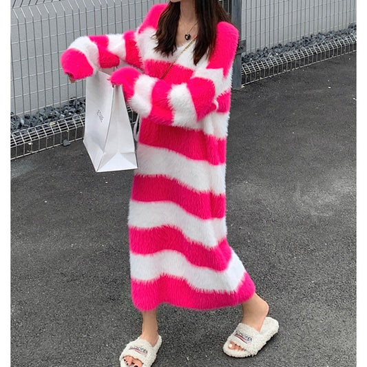 New autumn and winter products for women: loose, thick, lazy style, long style, over the knee, slimming, knitted woolen dress