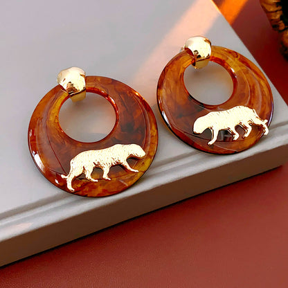 Circular tiger earrings, niche, high-end, elegant, fashionable, simple, versatile, personalized earrings