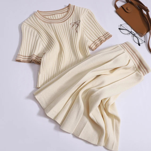Color blocked set round neck embroidered bow short sleeved knitted sweater slim fit pleated short skirt two-piece set