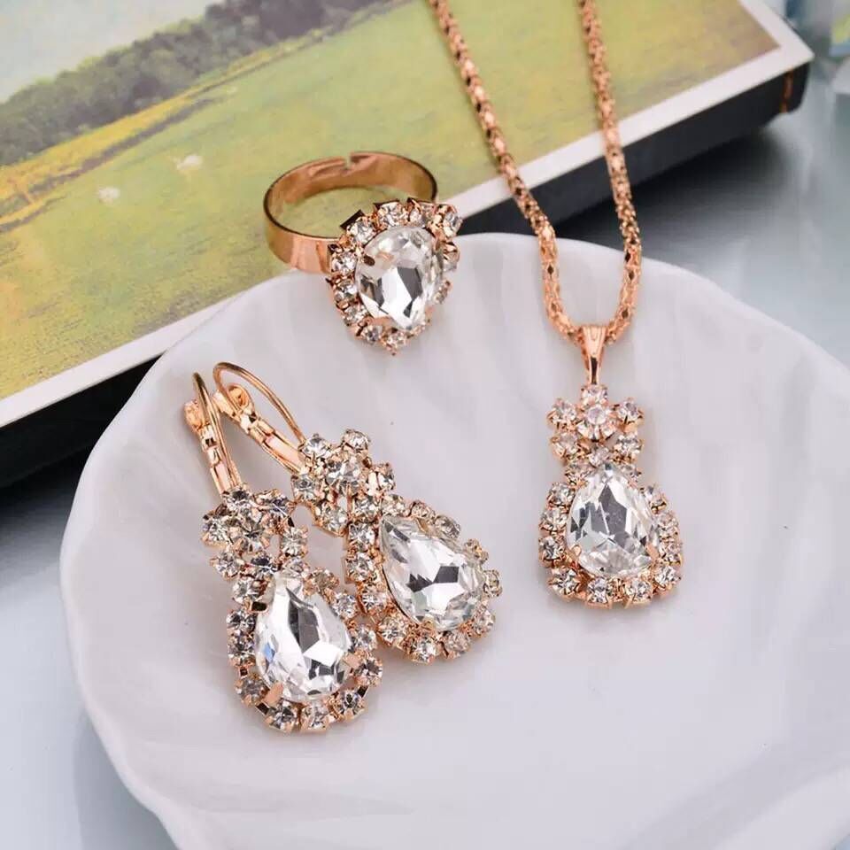 European And American Jewelry Pendant Earrings Ring Set - CHRISTDEST GLOBAL SERVICE