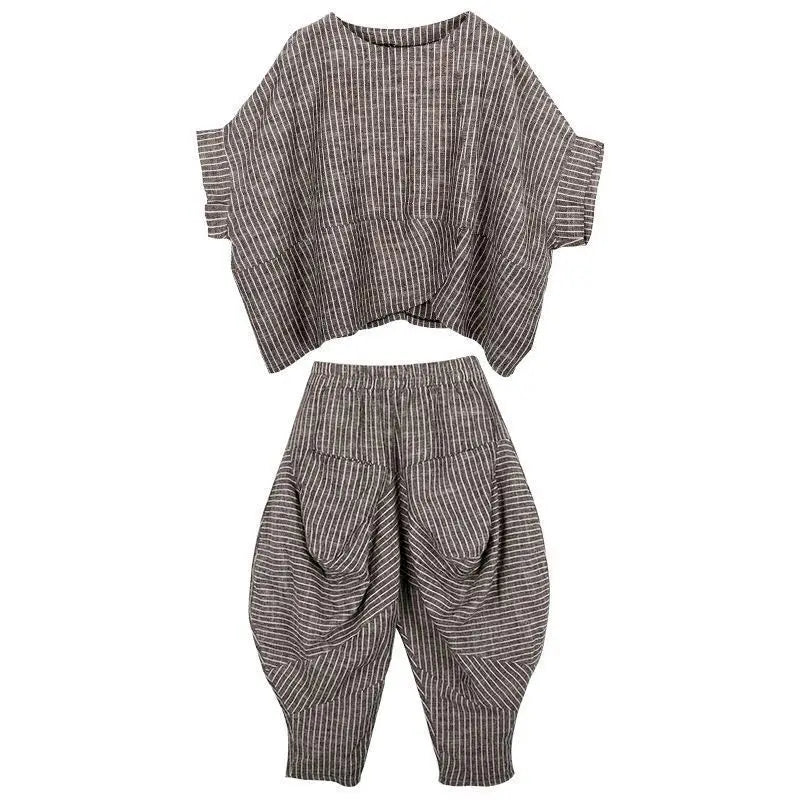 Summer New Women's Suits Art Stripe Short Sleeve T-shirt Loose Top Women's Knickerbockers Casual Pants Two Piece Sets
