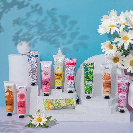 Hand Cream Small Chamomile Horse Oil Moisturizing Non-greasy Plant Fragrance - CHRISTDEST GLOBAL SERVICE