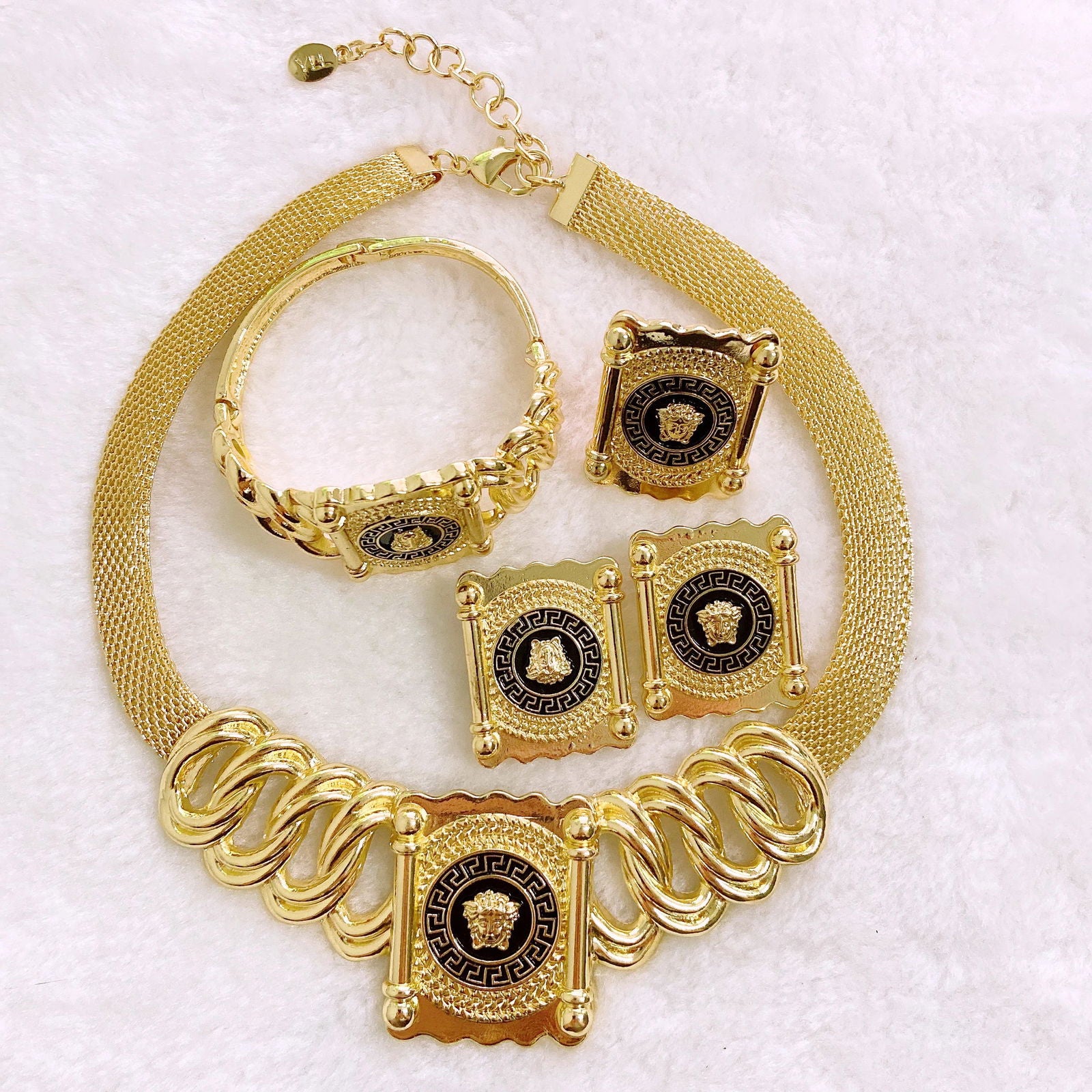 Jewelry Set For Women Italian Gold Plated Face Pendant Party Fashion Jewelry Women Gift Designer Style - CHRISTDEST GLOBAL SERVICE