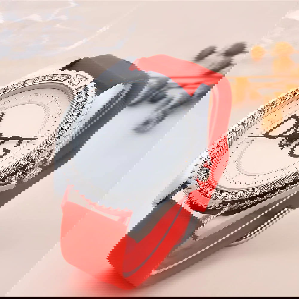 Luxury Brand DQG Women's Watch Leather Strap Rhinestone Inlay Dial Fashion Sport Quartz Watch for Women Gift Clock 2023 - CHRISTDEST GLOBAL SERVICE