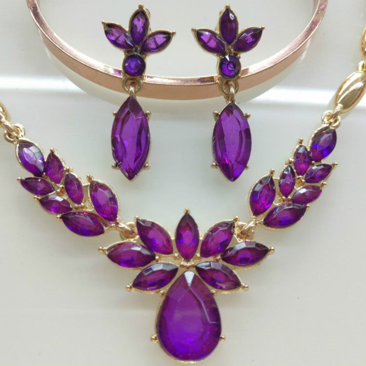 New European and American Jewelry Set Gold-plated Earrings Necklace Two-piece Explosion Crystal Necklace - CHRISTDEST GLOBAL SERVICE