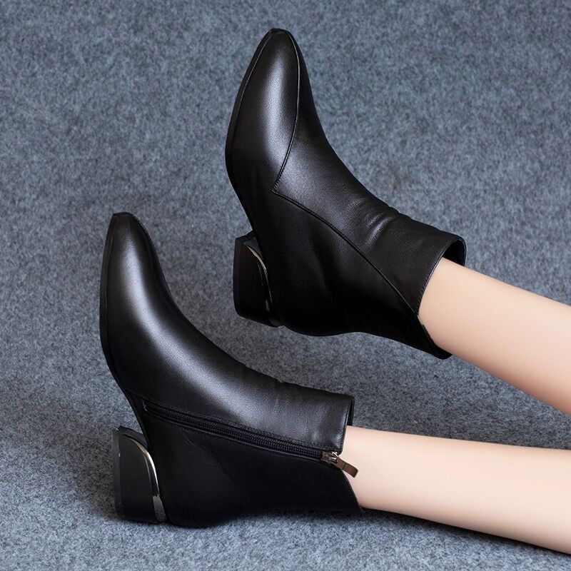 Pointed-toe Short Tube Chunky Heel Martin Boots - CHRISTDEST GLOBAL SERVICE