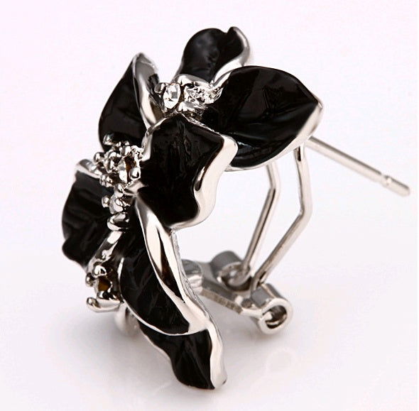 Popular jewelry camellia earrings necklace ring three-piece - CHRISTDEST GLOBAL SERVICE