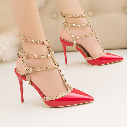 Rivet Hollow-out Roman Fashion Sandals - CHRISTDEST GLOBAL SERVICE