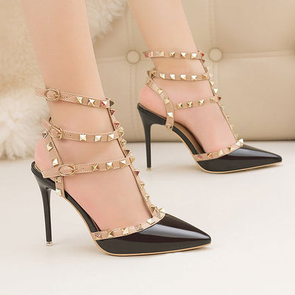 Rivet Hollow-out Roman Fashion Sandals - CHRISTDEST GLOBAL SERVICE