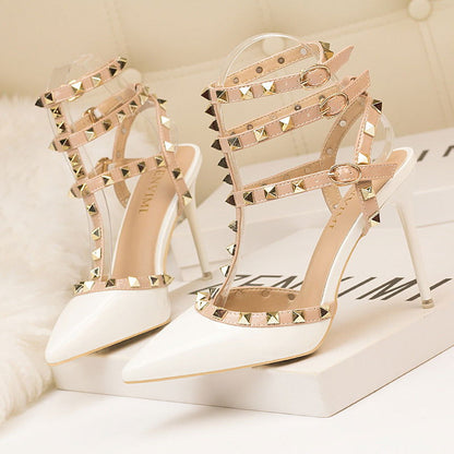 Rivet Hollow-out Roman Fashion Sandals - CHRISTDEST GLOBAL SERVICE