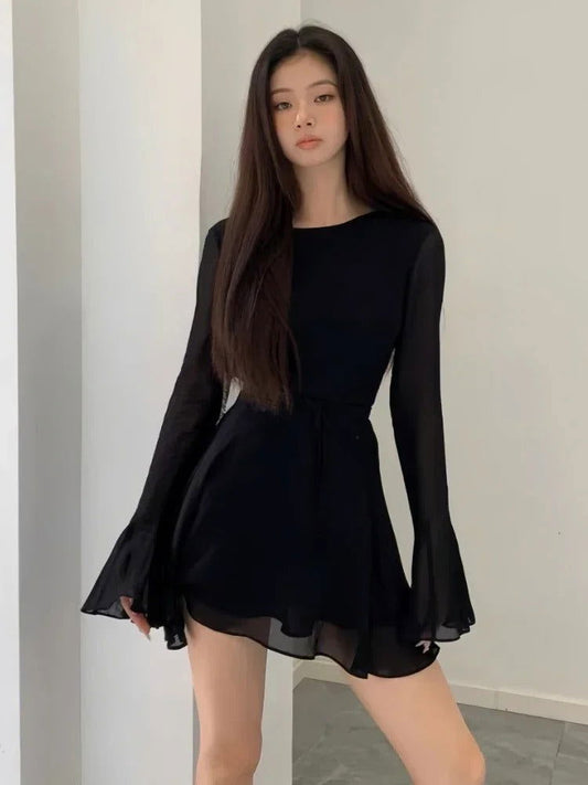 Vestido Com Abertura nas Costas Preto - CHRISTDEST GLOBAL SERVICE