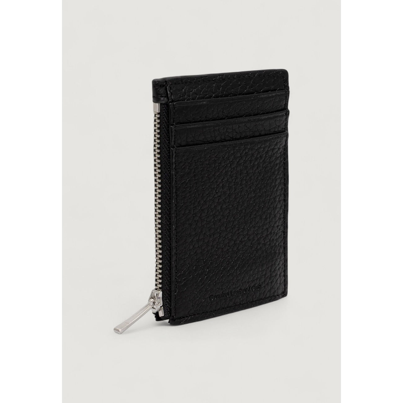 Calvin Klein Men Wallet
